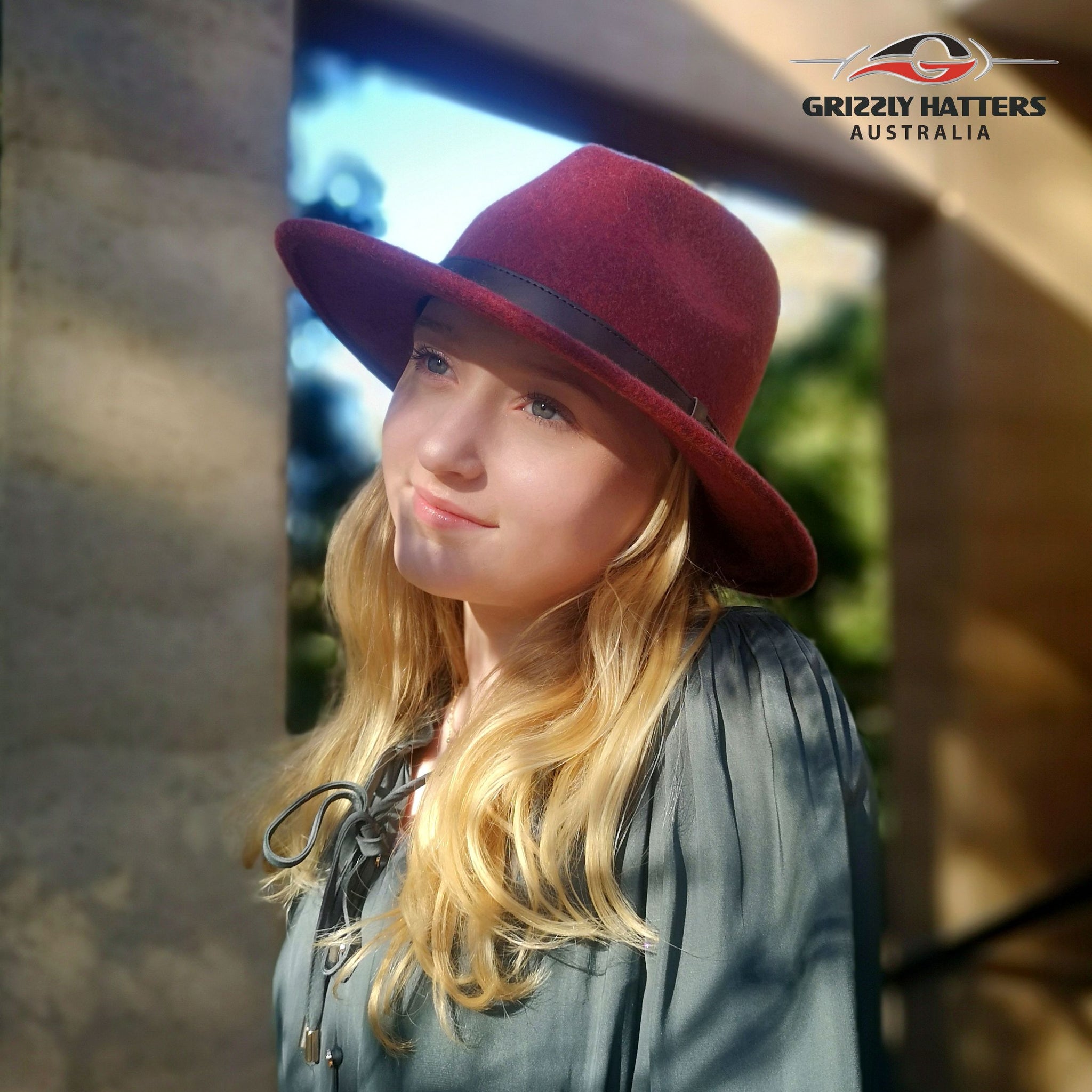 THE SAPPHIRE Fedora Hat in RED