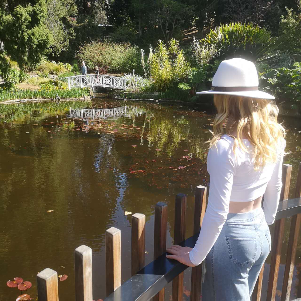 THE SAPPHIRE Fedora Hat in IVORY WHITE