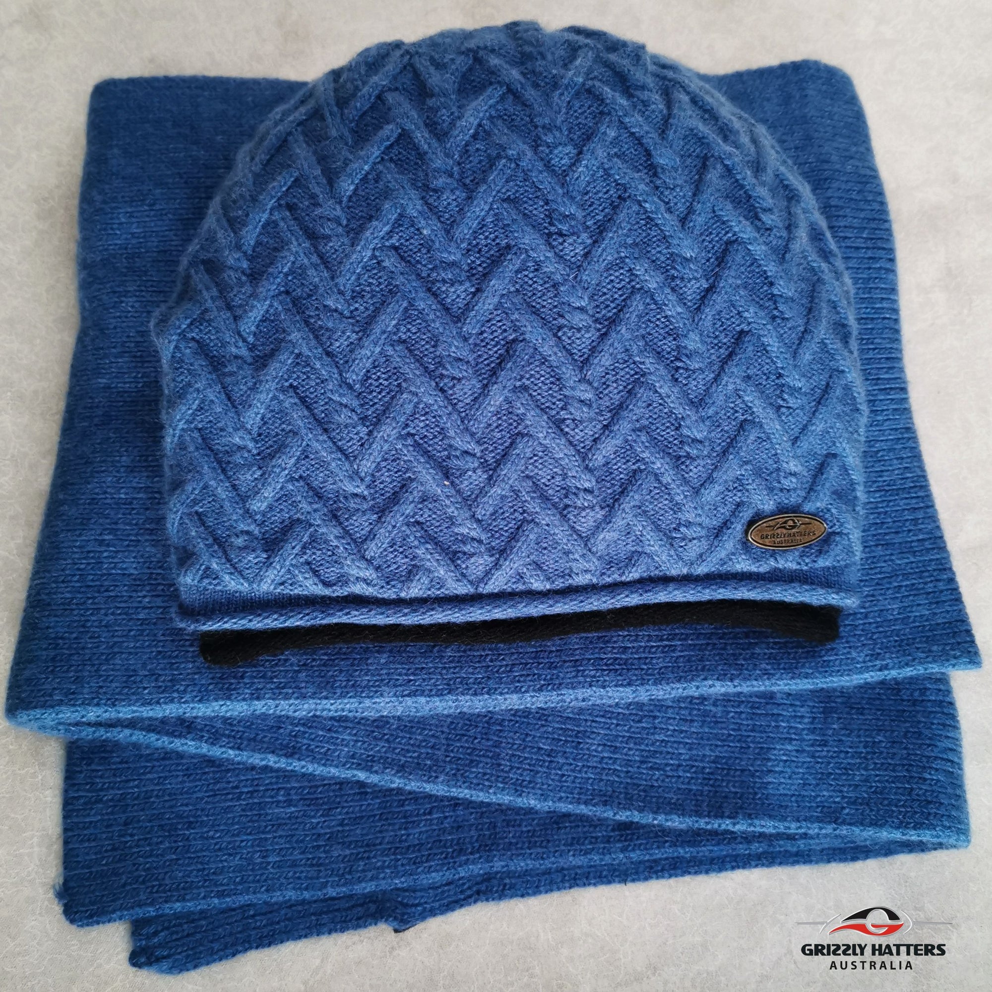 Beanie & Scarf Set : Merino / Angora wool & acrylic yarn blend