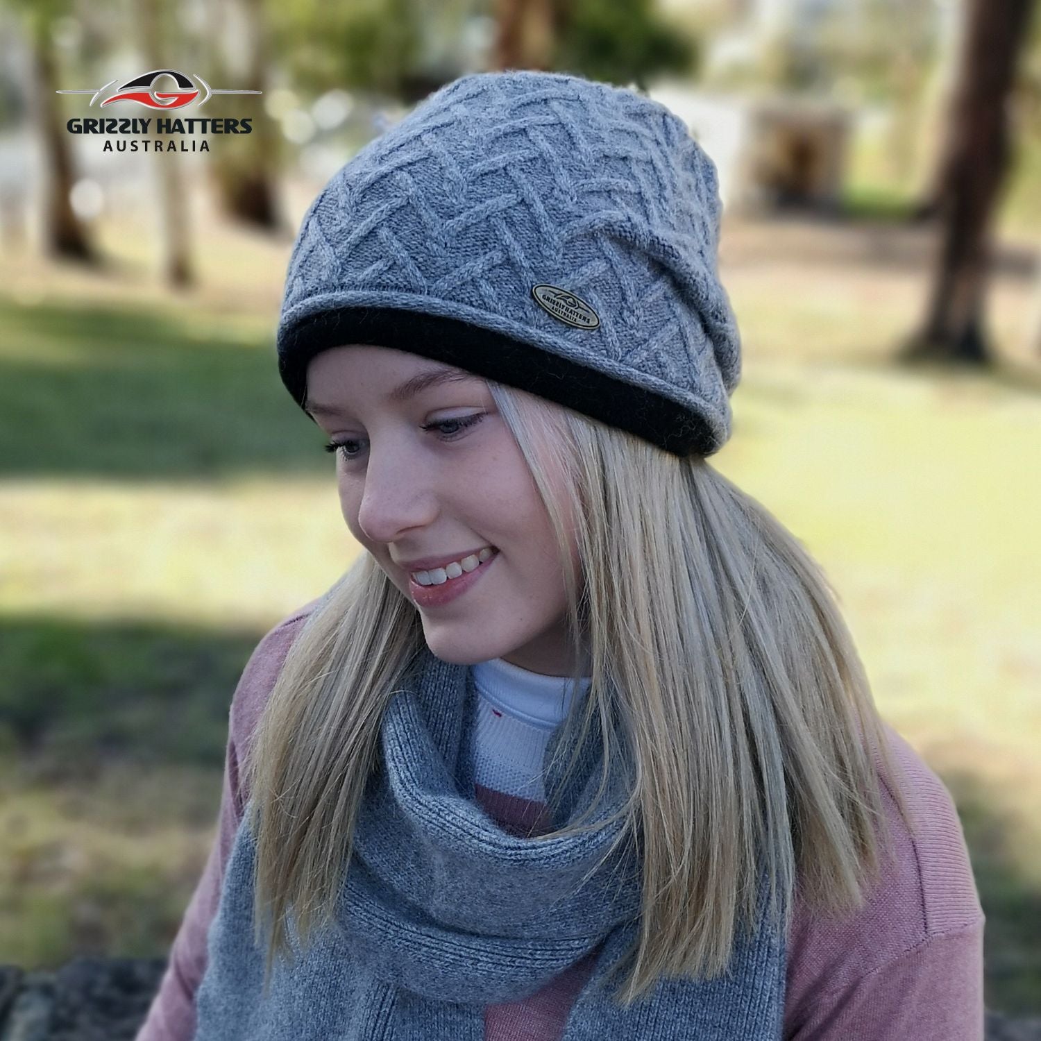 Beanie & Scarf Set : Merino / Angora wool & acrylic yarn blend
