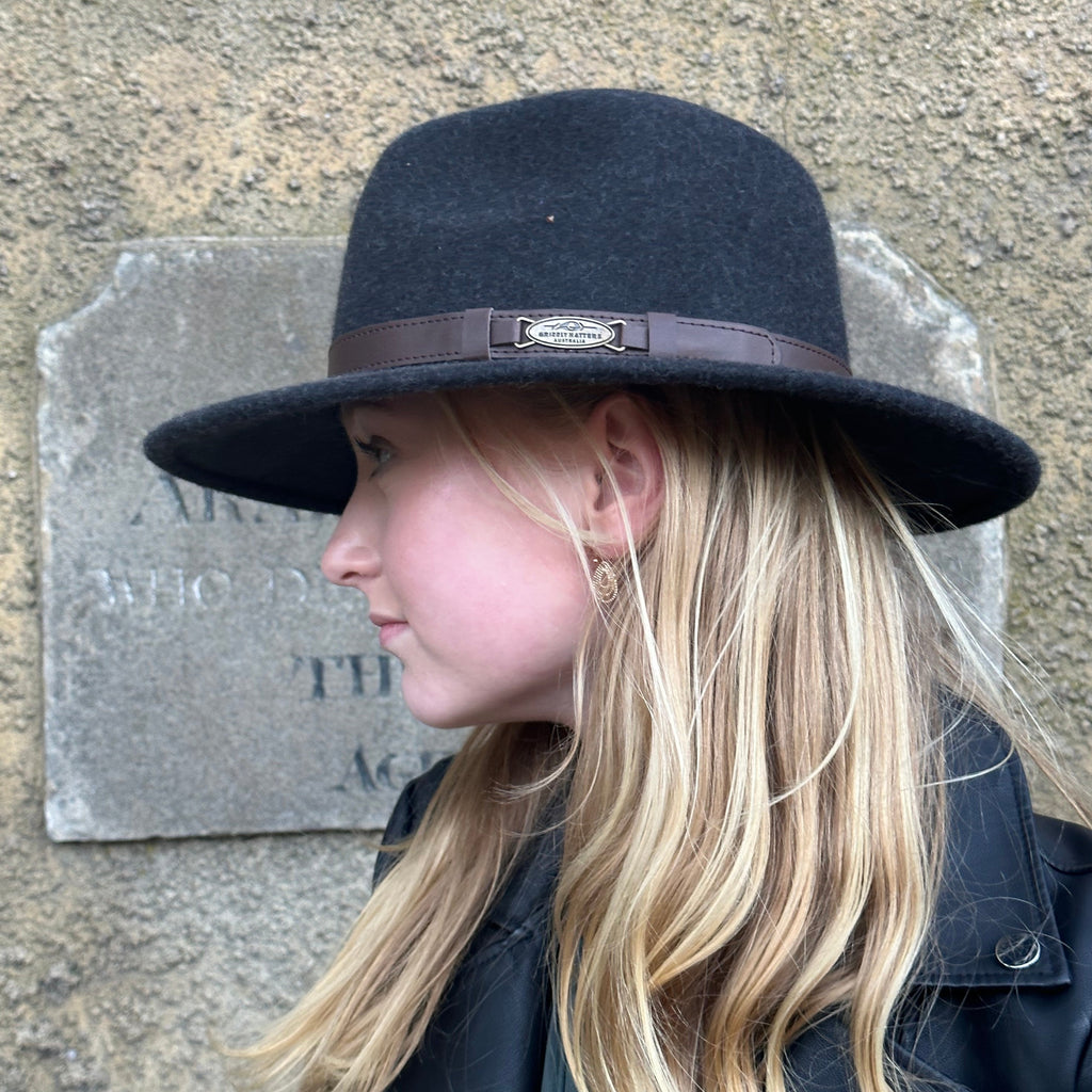 THE SAPPHIRE Fedora Hat in CHARCOAL