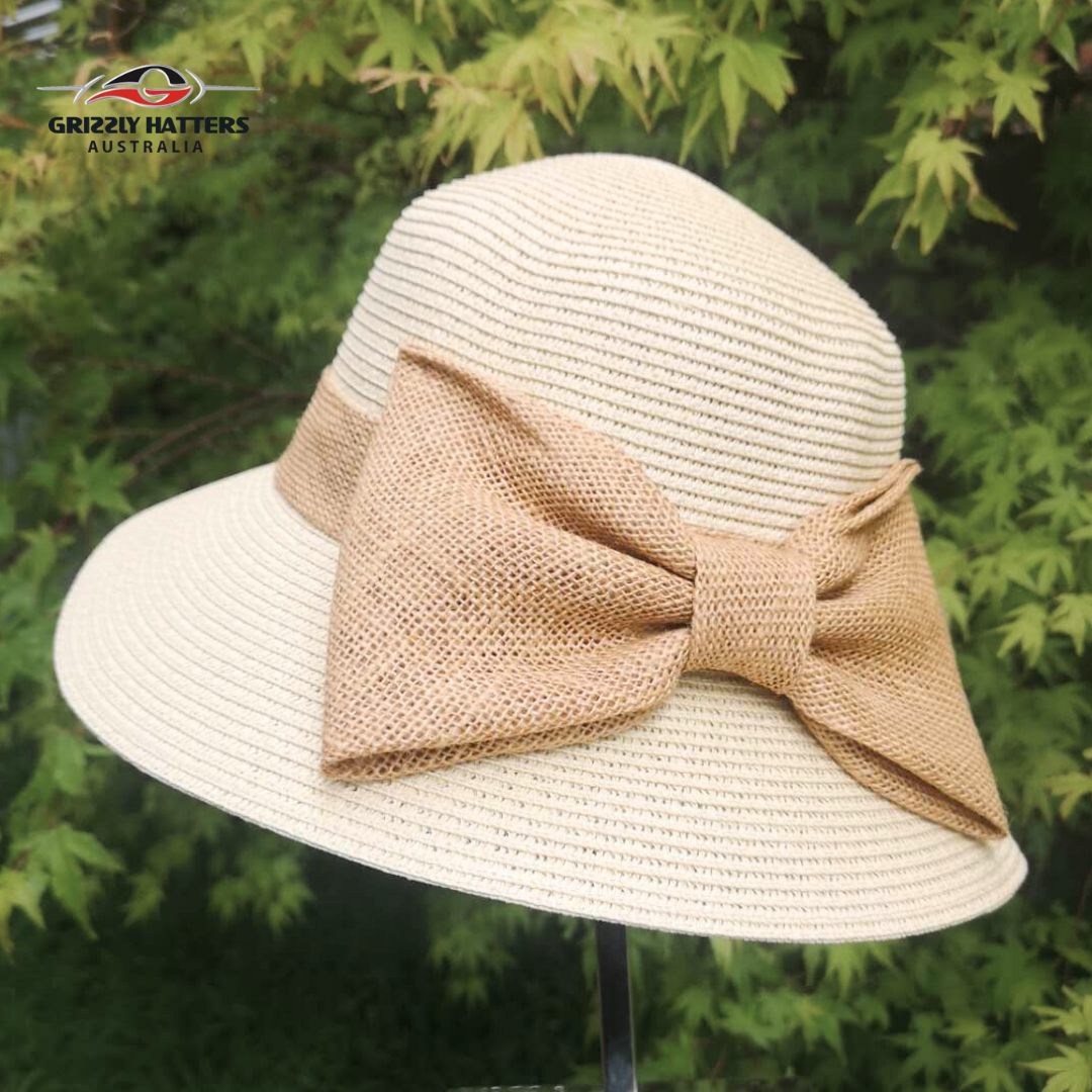 Sun hat with Linen Bow