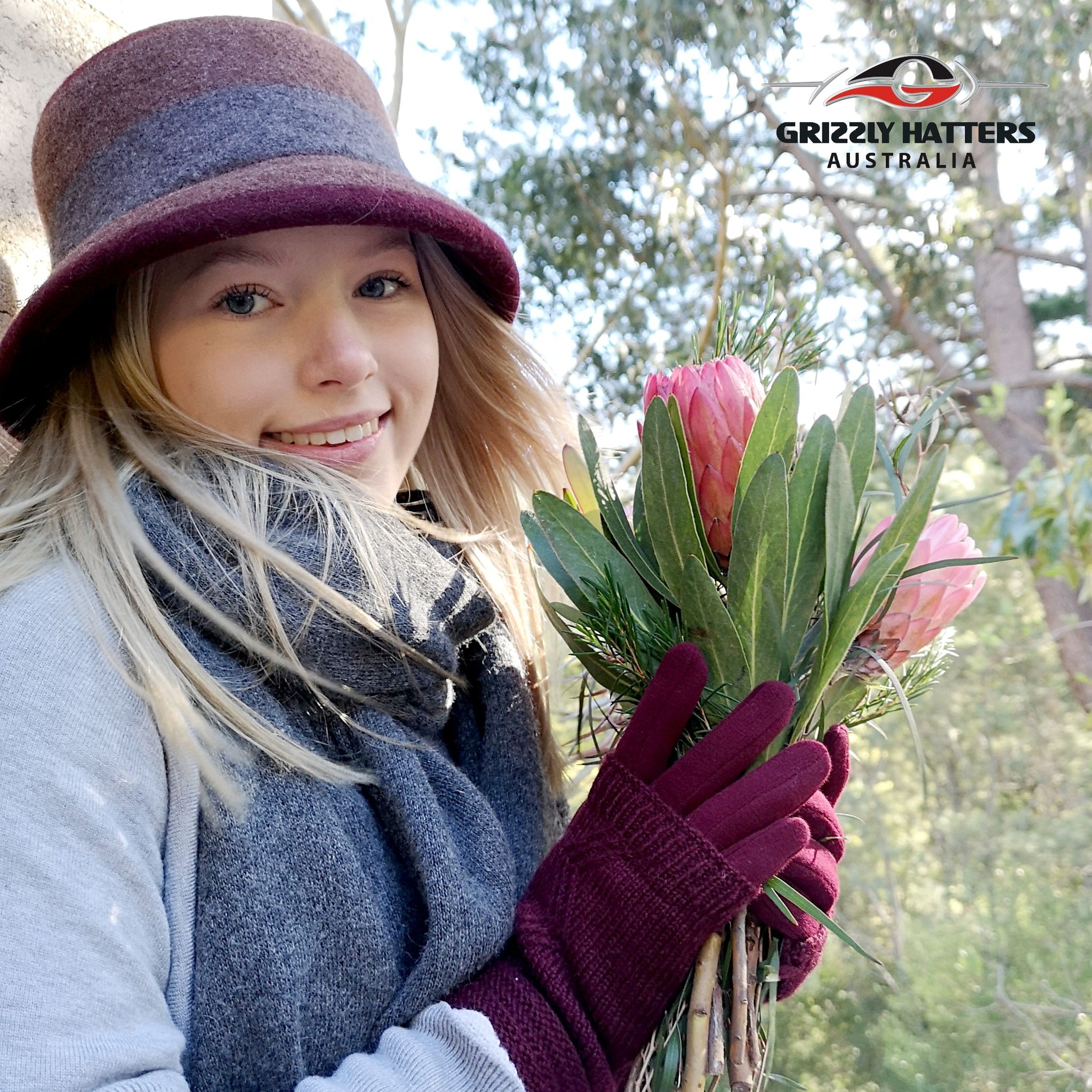 ladies two-in-one new design winter gloves ; mittens with cloves Grizzly Hatters Australia Hobart Salamanca Market