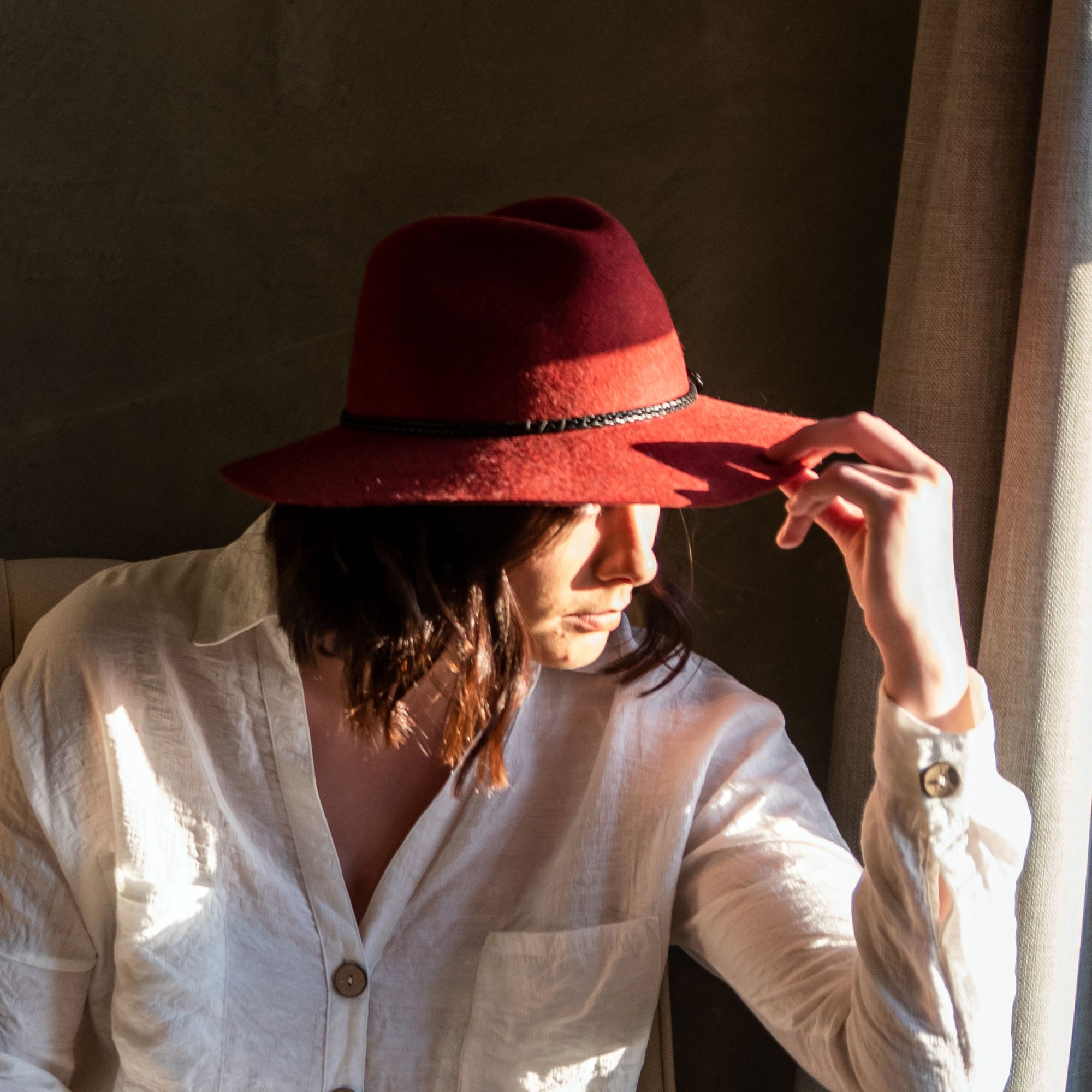 THE SALAMANCA  Fedora Wide Brim Hat in RED