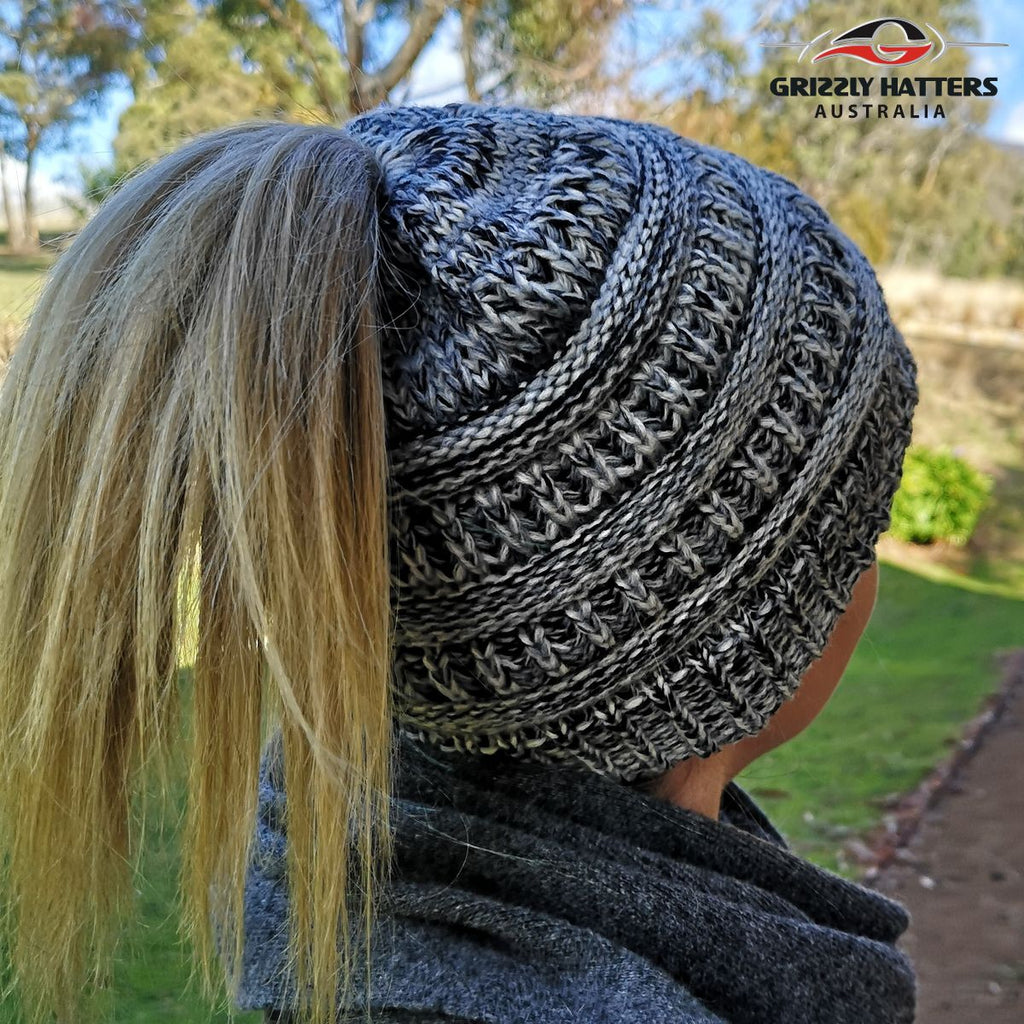 Ponytail Beanie with fleece lining