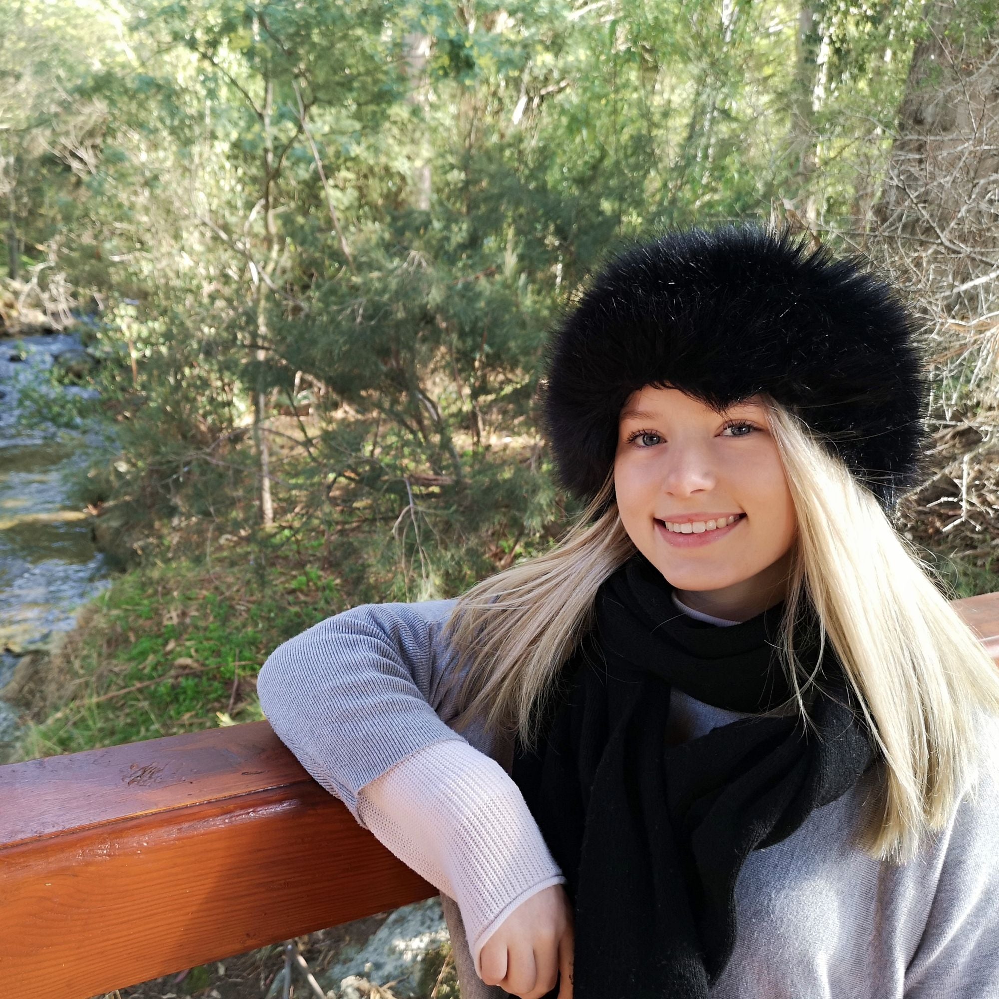 Faux Fur Hat Black Fox Colour